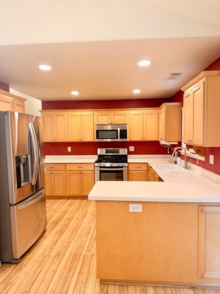 1822 Heller Ln - Photo 7 of 10