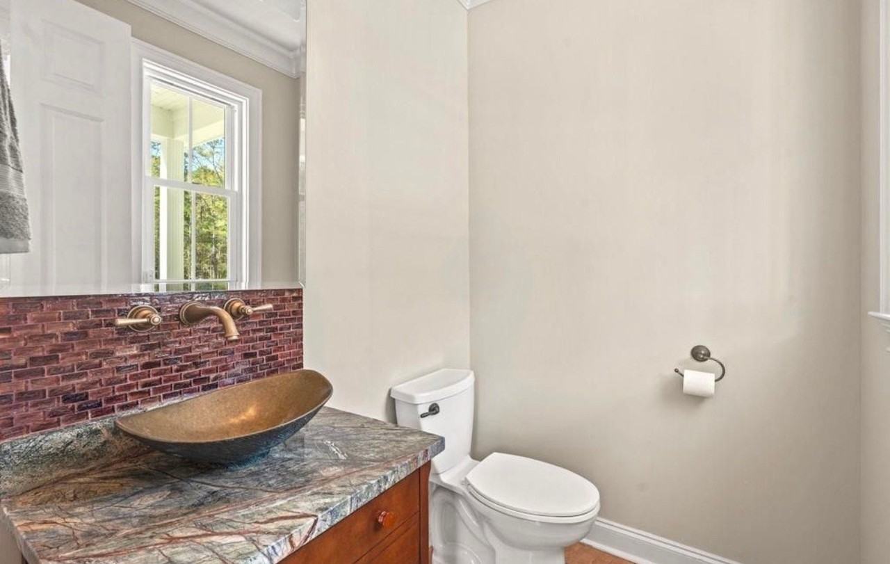 131 John T Ct - Photo 2 of 17