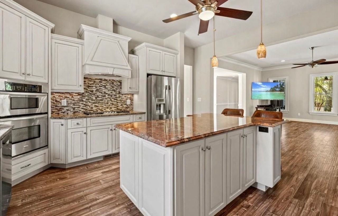 131 John T Ct - Photo 7 of 17