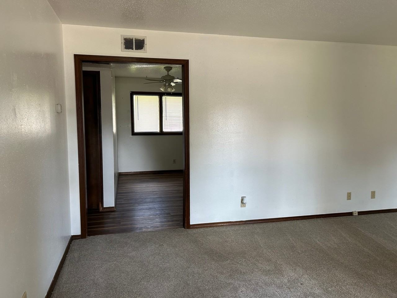 3116 Lakeview Rd #B - Photo 2 of 15