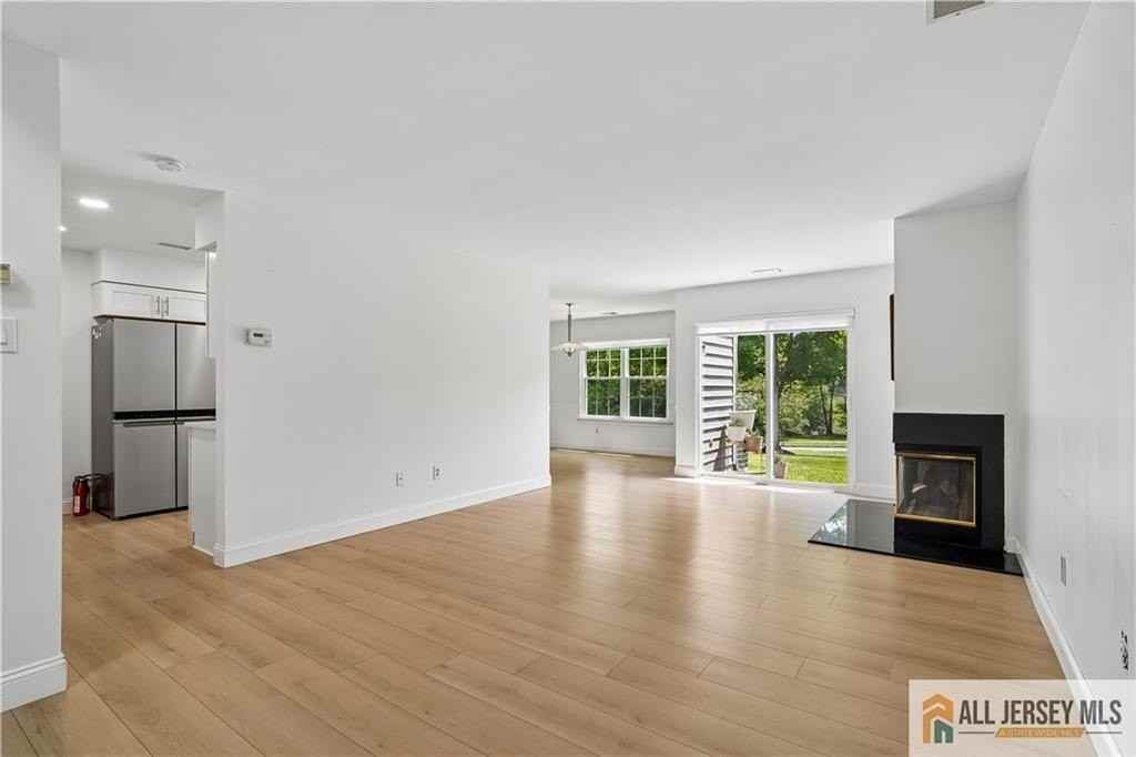 1 Brookline Ct #C - Photo 6 of 32
