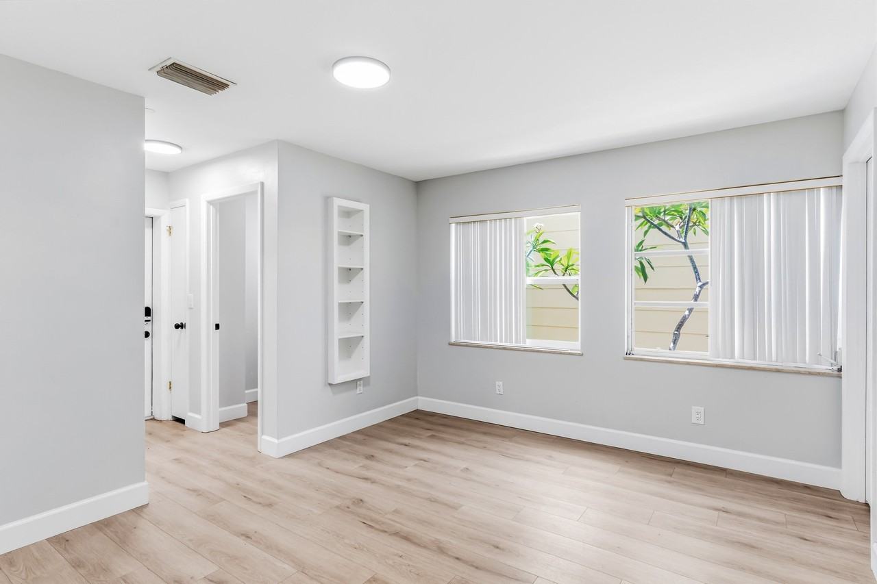 264 Ridge Rd N - Photo 5 of 20
