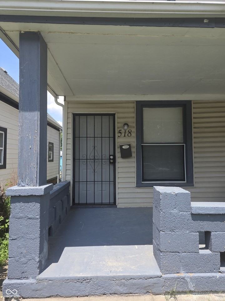 518 W 28th St - Photo 3 of 22