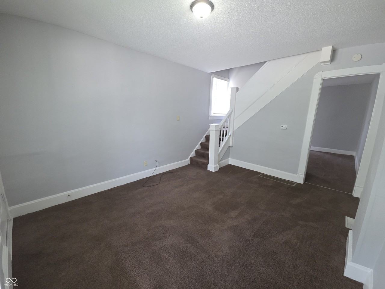 518 W 28th St - Photo 4 of 22