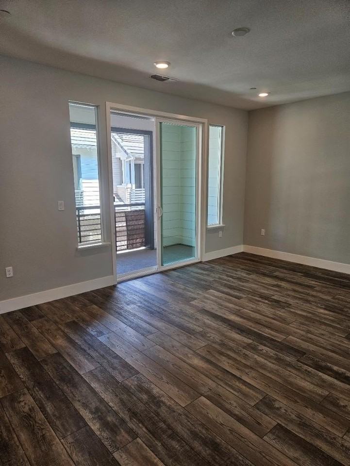 122 Ranch Ln - Photo 6 of 20