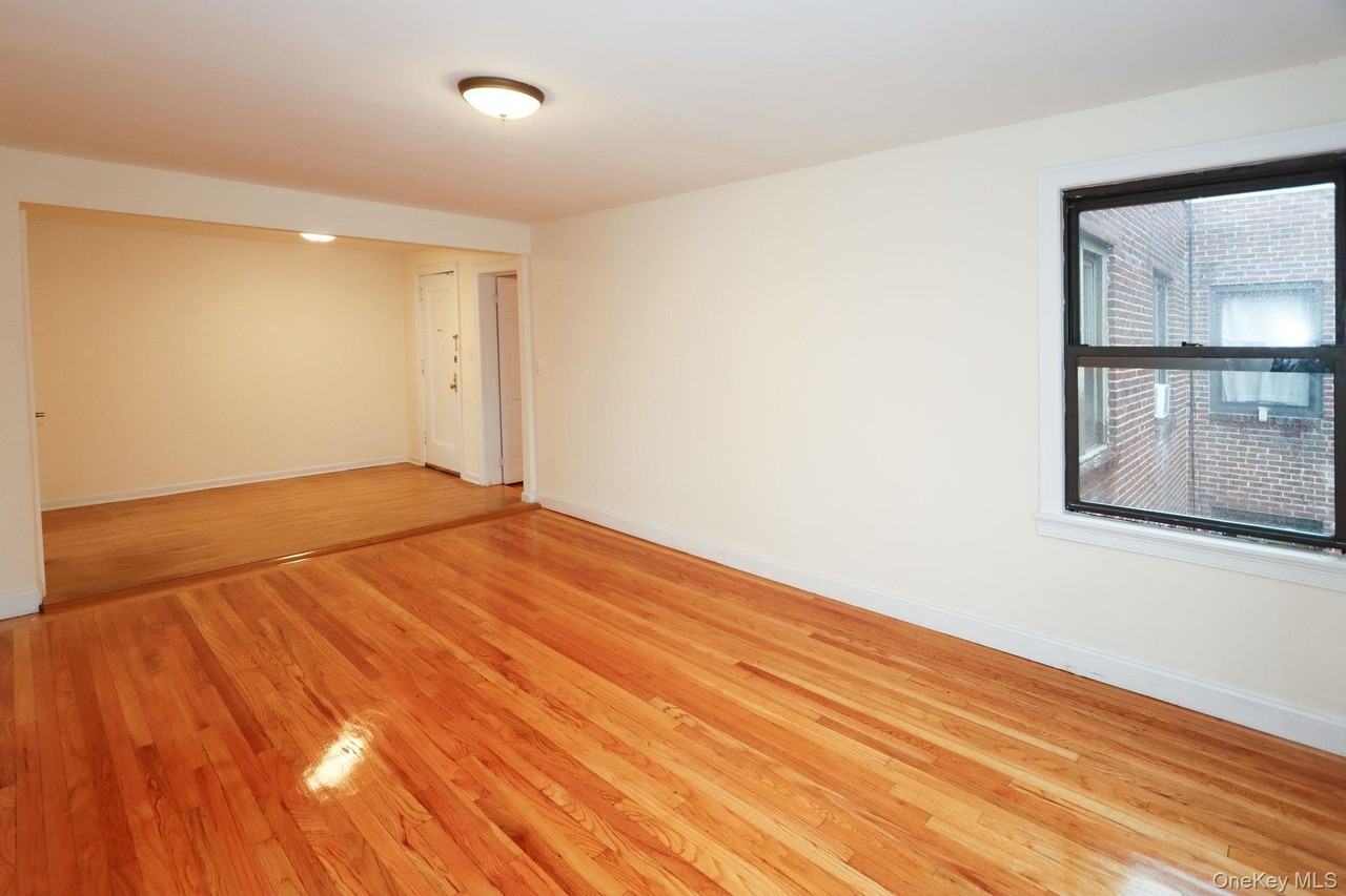 14 Beach Rd #3C - Photo 3 of 13