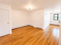 533 Soundview Ave #3rdFL - Photo 1 of 1