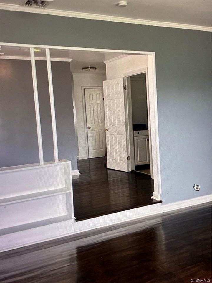 731 E Walnut St #2ndFL - Photo 5 of 15