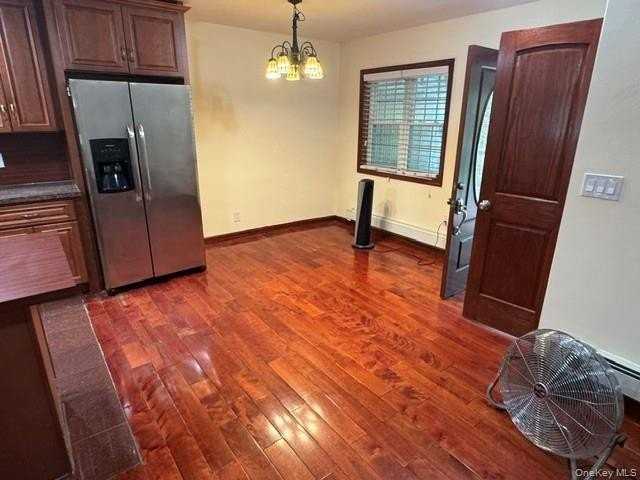 2417 78th St - Photo 4 of 14