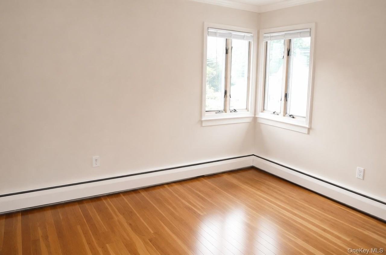 71 S Grand St - Photo 7 of 11