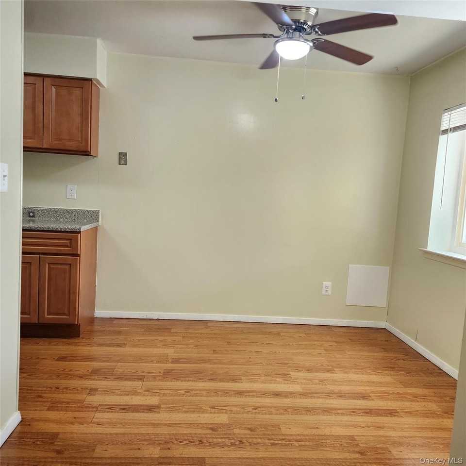 154 Storm Dr - Photo 4 of 11