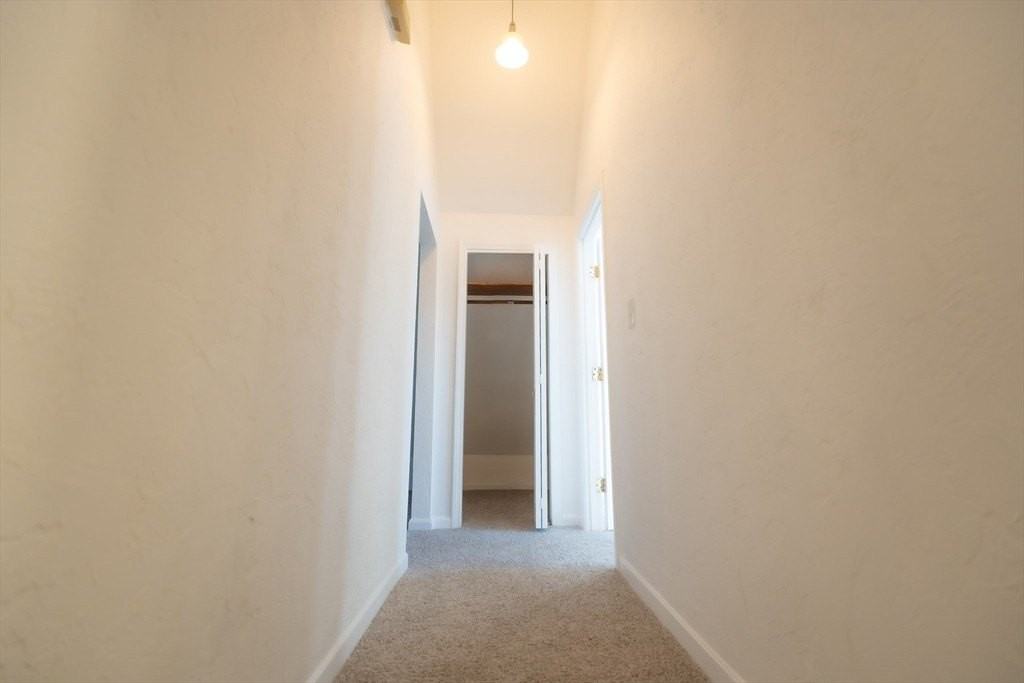 8 Rockwell Ter #3 - Photo 7 of 9