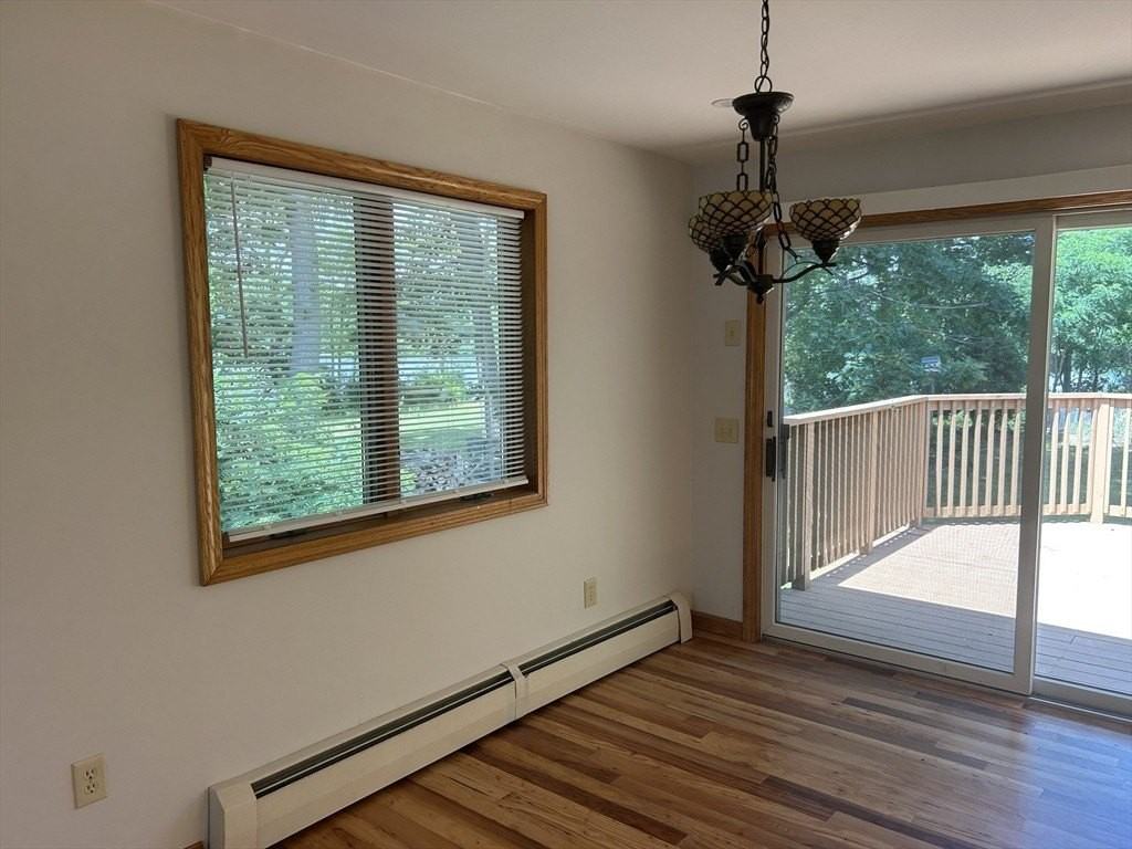20 Breeze Dr - Photo 6 of 25