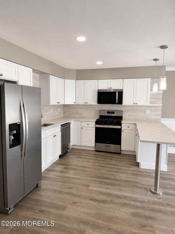75 Washington St - Photo 4 of 20
