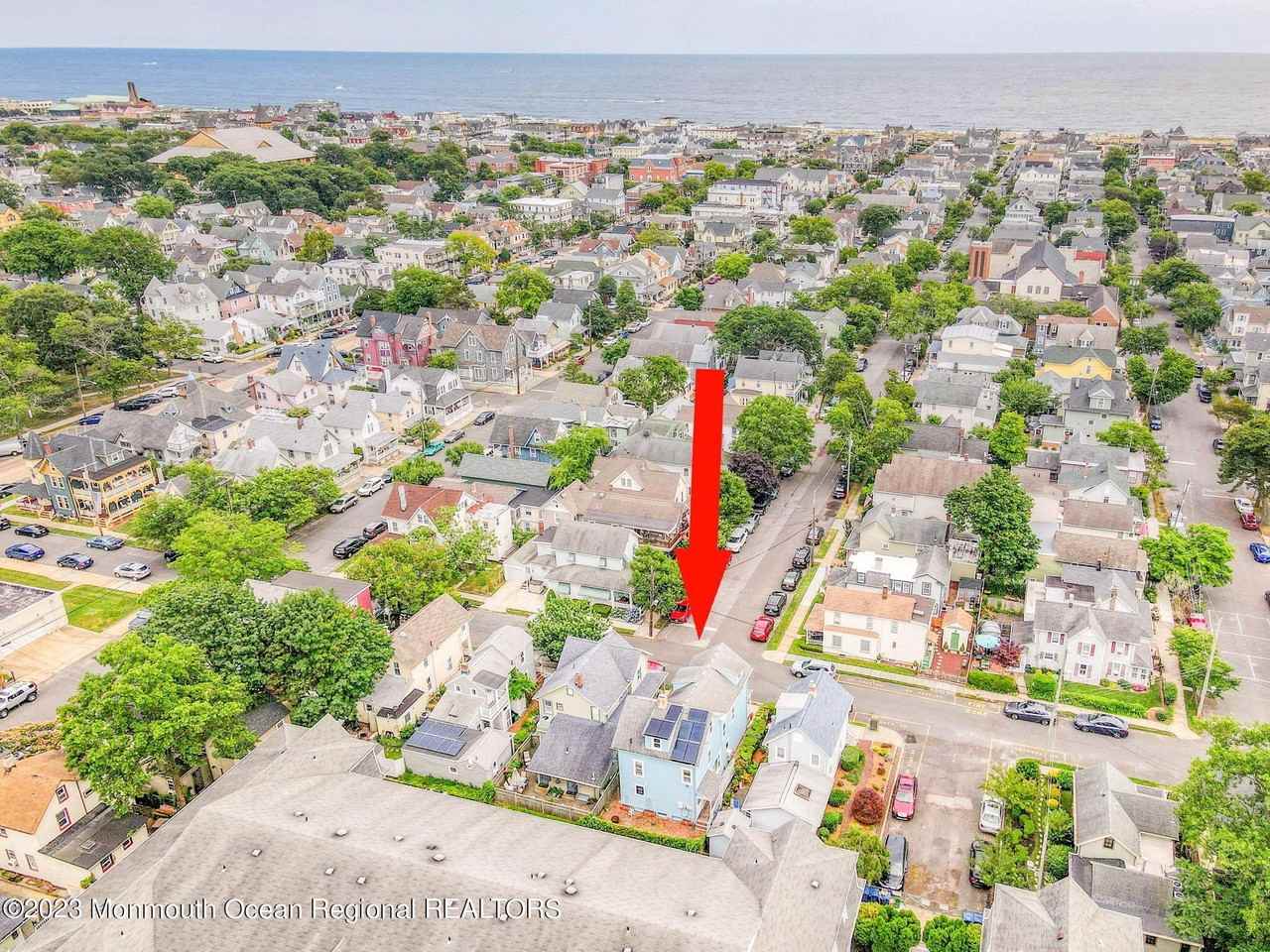 67 Delaware Ave - Photo 7 of 33