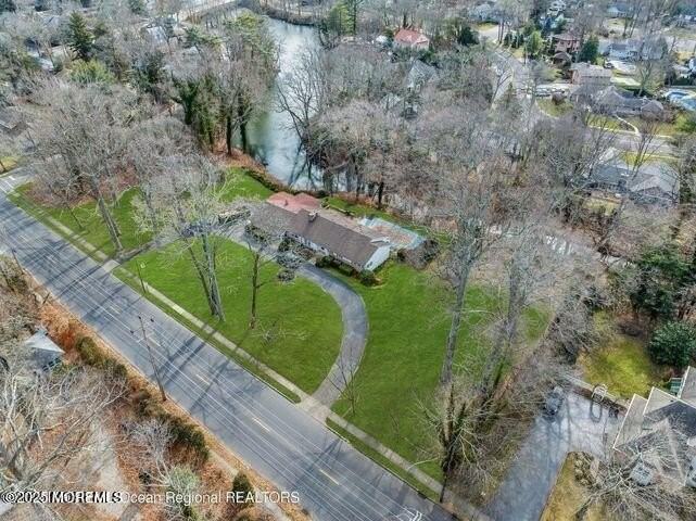 Corlies Ave - Photo 2 of 26