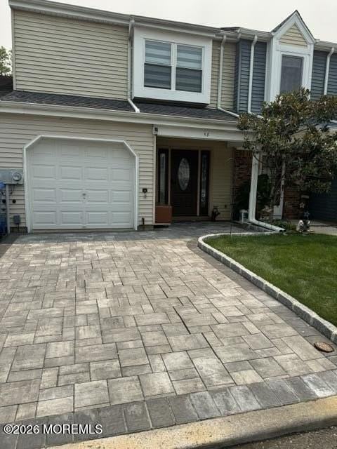 58 Thorne Ln - Photo 2 of 20