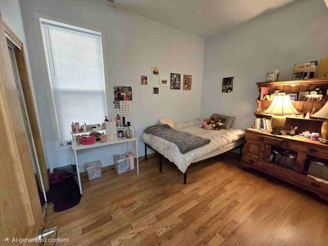 1245 N Cleaver St #1 - Photo 6 of 12
