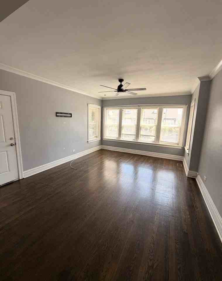 1220 S 59th Ct #1 - Photo 3 of 6