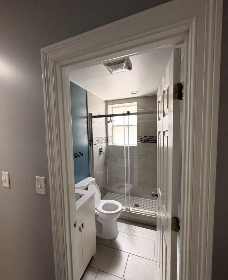 1220 S 59th Ct #1 - Photo 6 of 6
