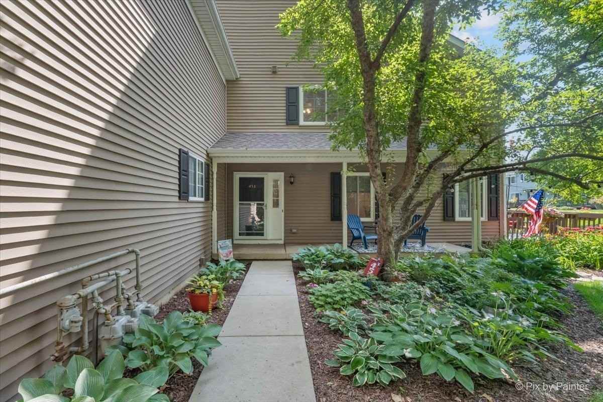 453 Village Creek Dr #453 - Photo 3 of 41