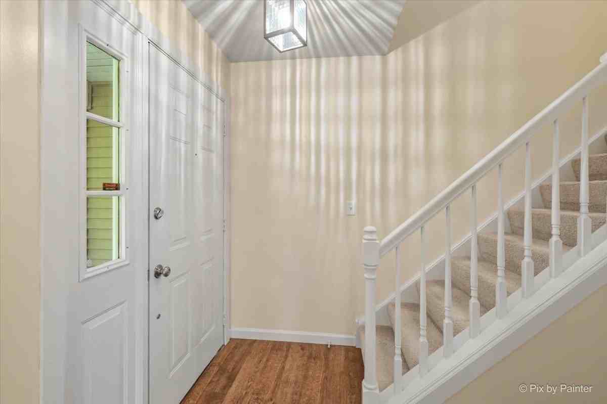 453 Village Creek Dr #453 - Photo 4 of 41