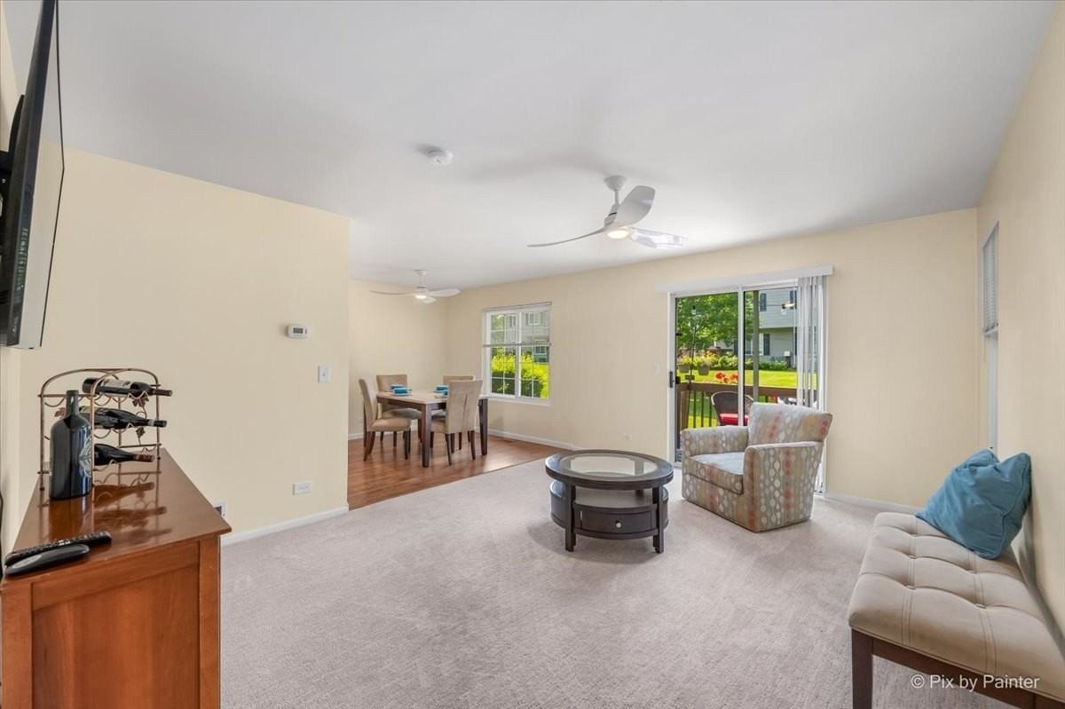 453 Village Creek Dr #453 - Photo 5 of 41