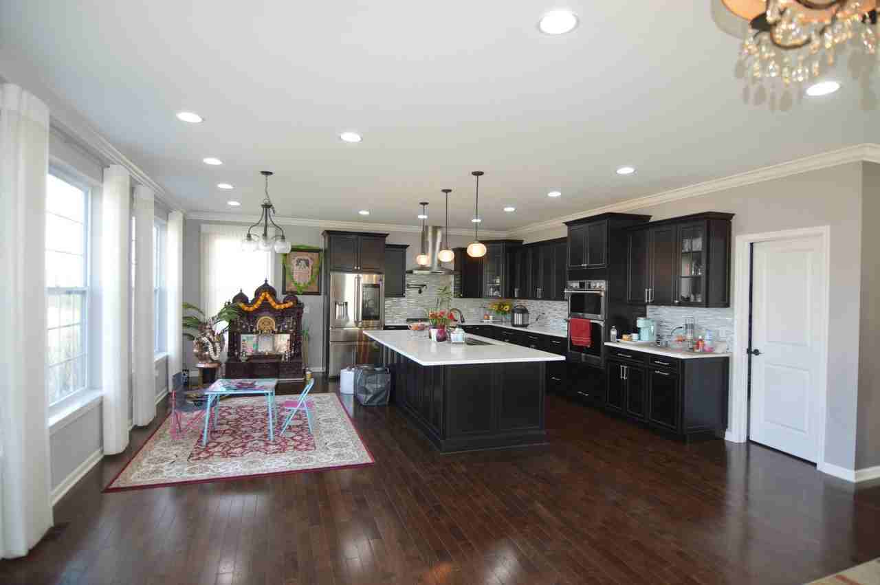124 Roman Ln - Photo 3 of 22