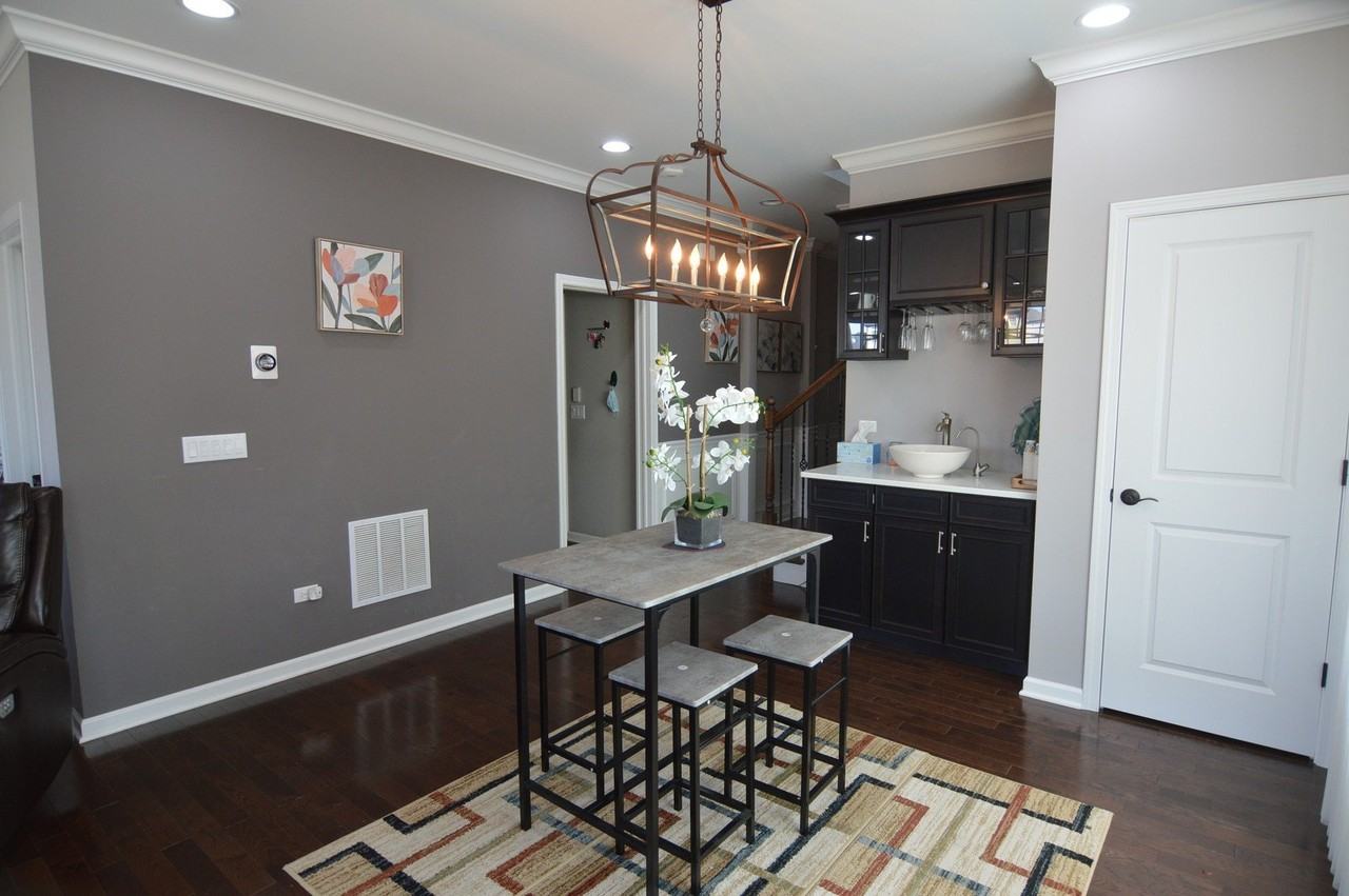 124 Roman Ln - Photo 5 of 22