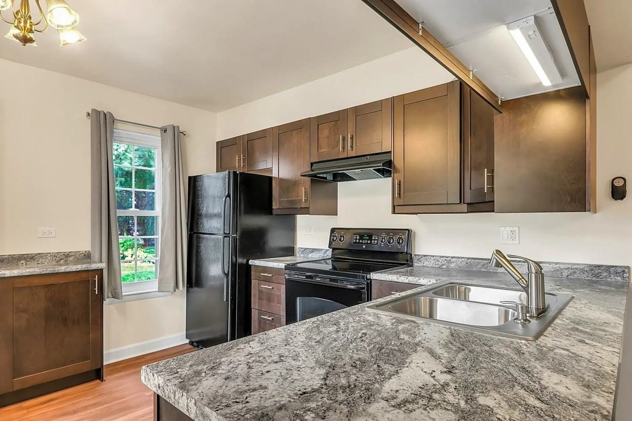 719 Wakefield Rd - Photo 5 of 20