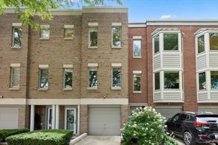 2304 N Lakewood Ave #2304 - Photo 1 of 1