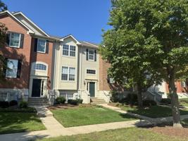 featured image of 782 Thornbury Ct