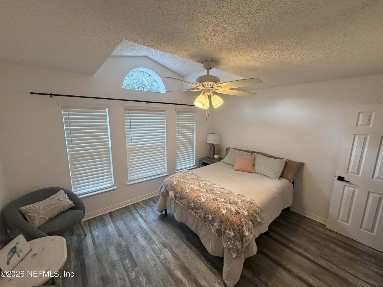 11058 Miata Ct - Photo 7 of 29