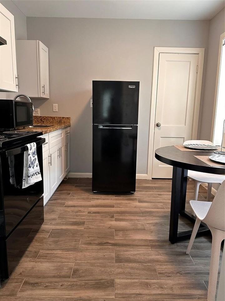 4302 PolkUnit 5 #5 - Photo 2 of 10