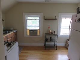 featured image of 110 Lawrence St #3