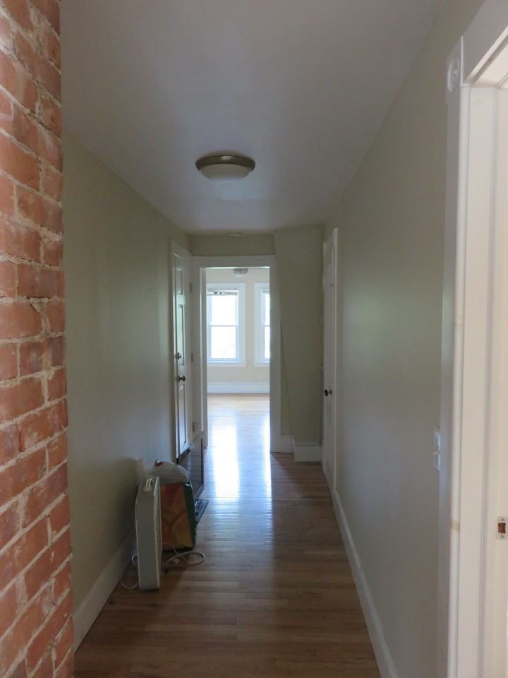 110 Lawrence St #3 - Photo 7 of 8