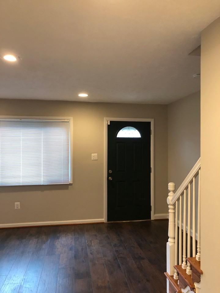 1204 Westview Ter - Photo 2 of 18