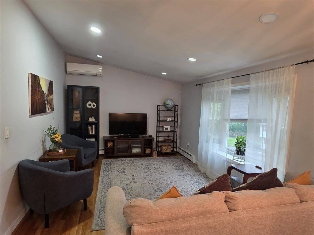 1 E Dexter Ave - Photo 4 of 28