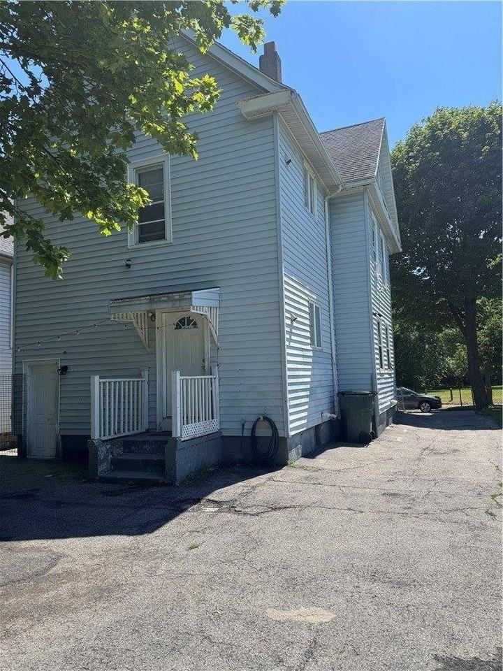 134 Lewis St #DOWN - Photo 2 of 14