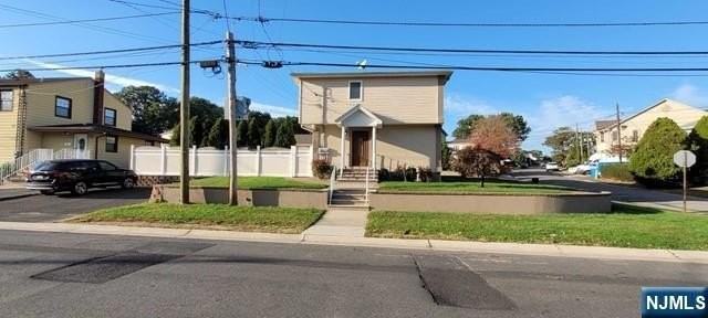 2 Roth St - Photo 3 of 43