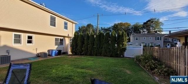 2 Roth St - Photo 4 of 43