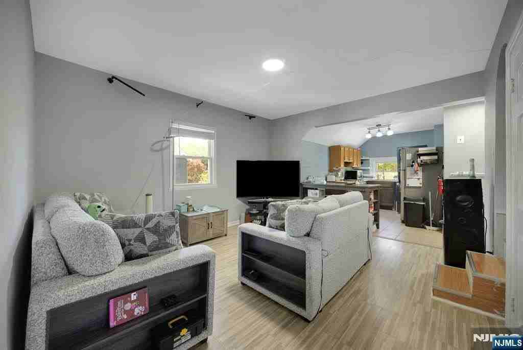 460 Orchard St #2 - Photo 6 of 22