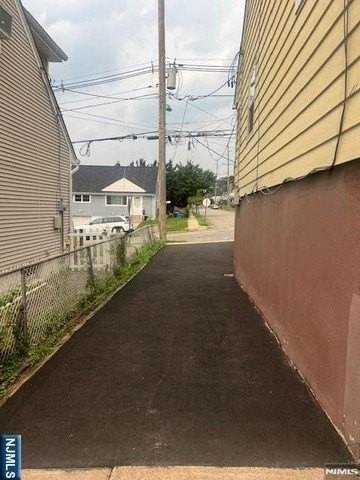 222 Union Ave #2ndFOR - Photo 4 of 9