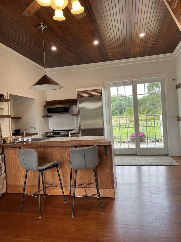 69 Atlantic Ave - Photo 7 of 50