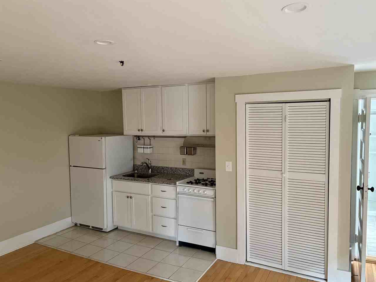 407 Lafayette Rd #5