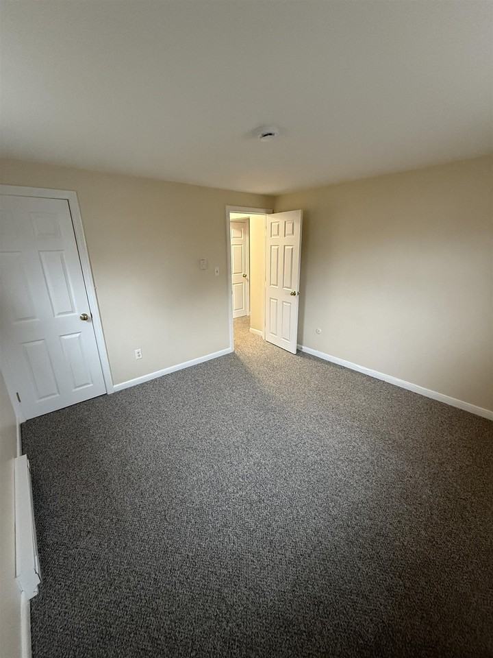 2 Grand Ave - Photo 4 of 6