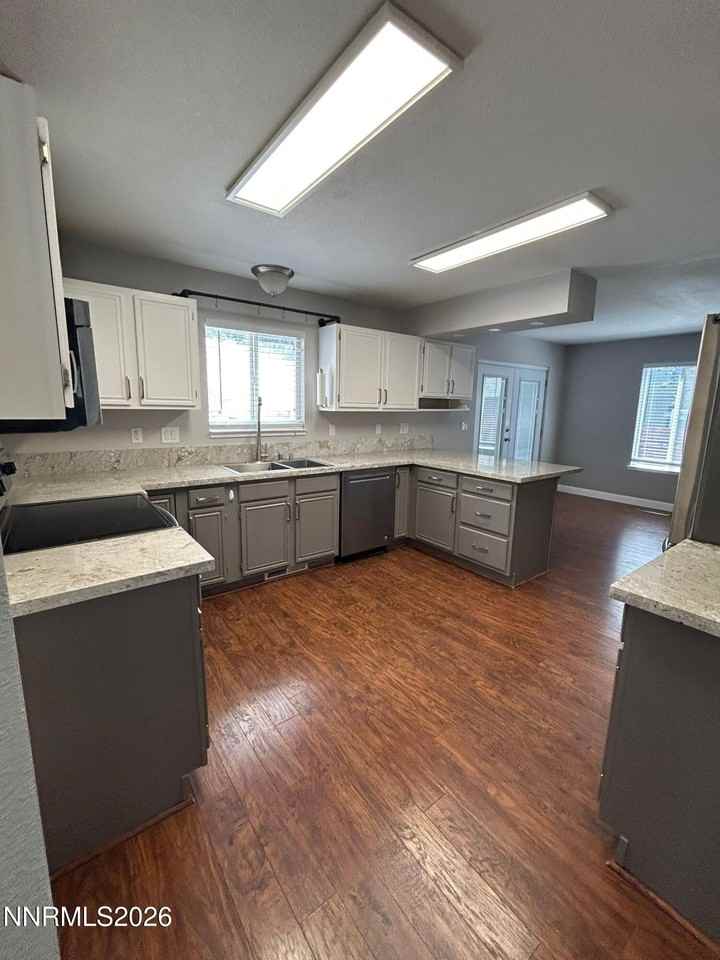 1640 Peavine Rd - Photo 2 of 17