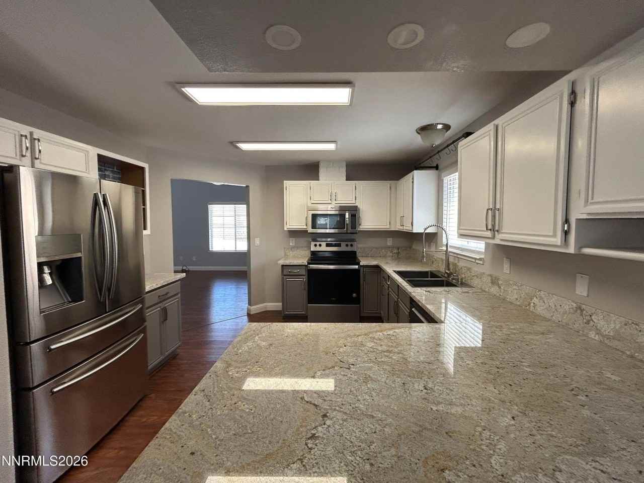 1640 Peavine Rd - Photo 3 of 17