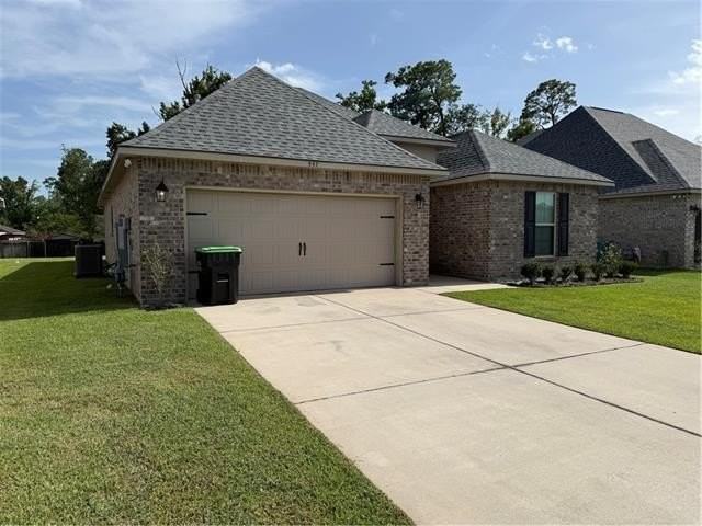 557 Claiborne Trails Dr - Photo 3 of 34