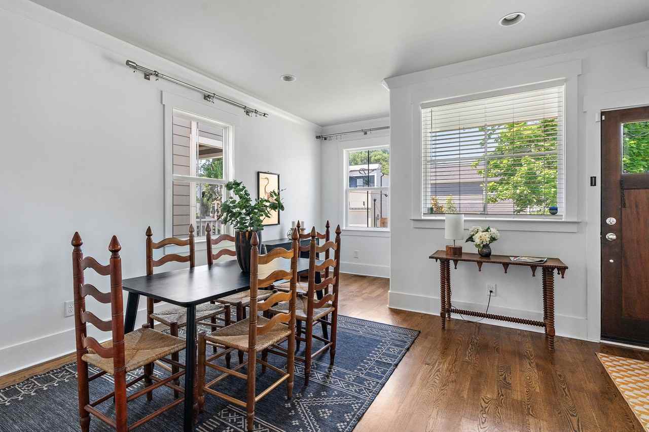1908B 14th Ave N #1 - Photo 4 of 31